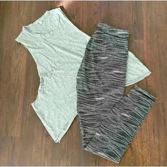 Bundle mix match work out set puma pant size S top James perse size 2 - Picture 1 of 5